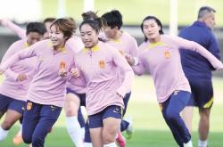 开云体育登录-女足比赛中球员技艺精湛，实力无人能敌