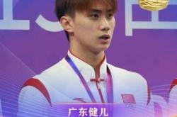 开云下载-关于新晋球员崭露头角，引起前辈关注的信息