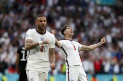 开云体育下载-欧锦赛小组赛收官，晋级战火花四射的简单介绍