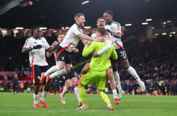 开云体育平台APP-曼联备战欧洲赛事，全力以赴