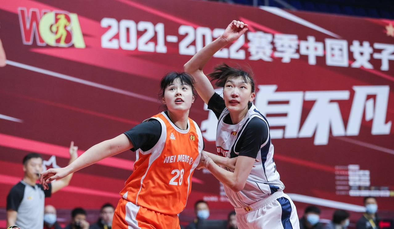 辽宁女篮豪取胜利，挺进总决赛争冠