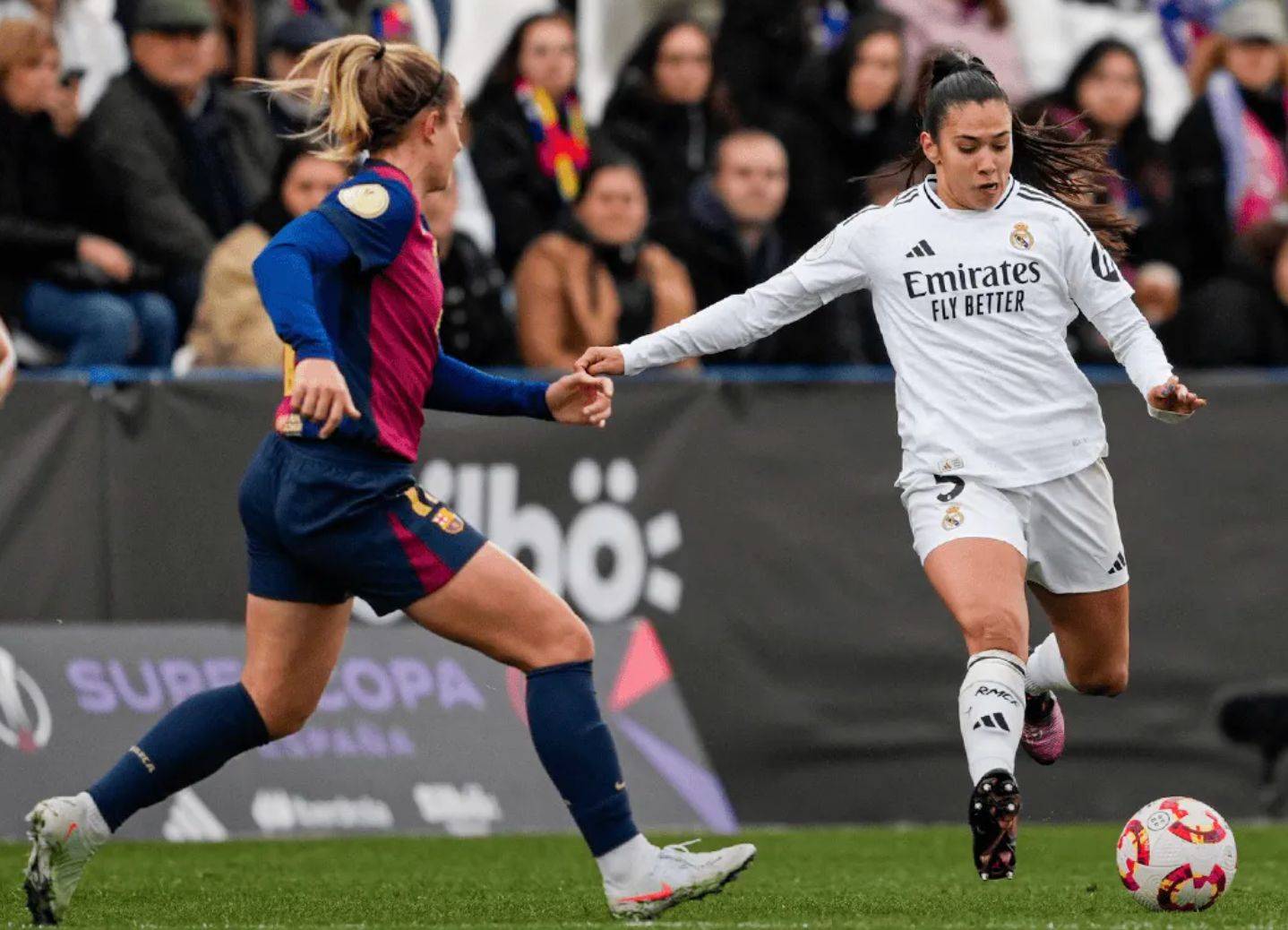 巴西女足队激战两回合，晋级半决赛