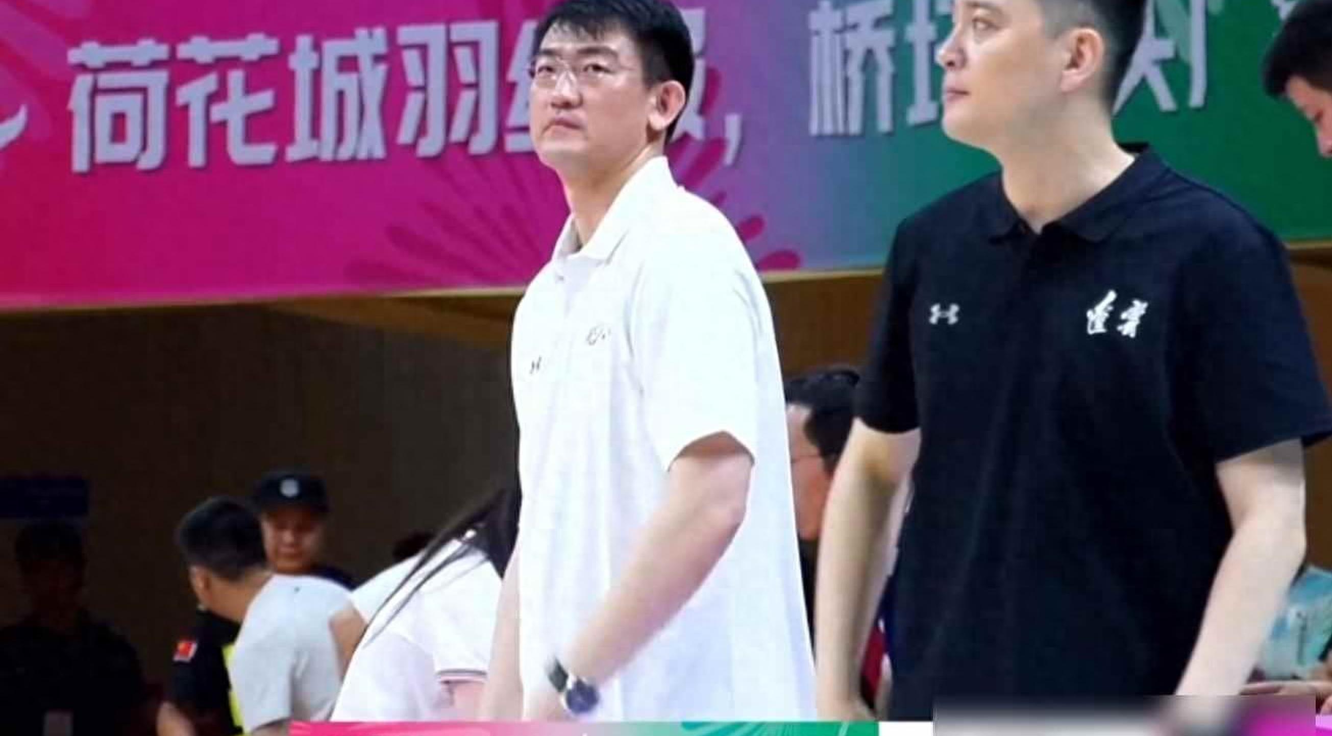 包含全明星总决赛爆冷出现，强队遭淘汰尴尬的词条