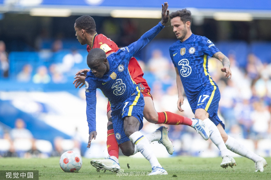 切尔西客场全取三分,轻取沃特福德 切尔西客场全取三分,轻取沃特福德