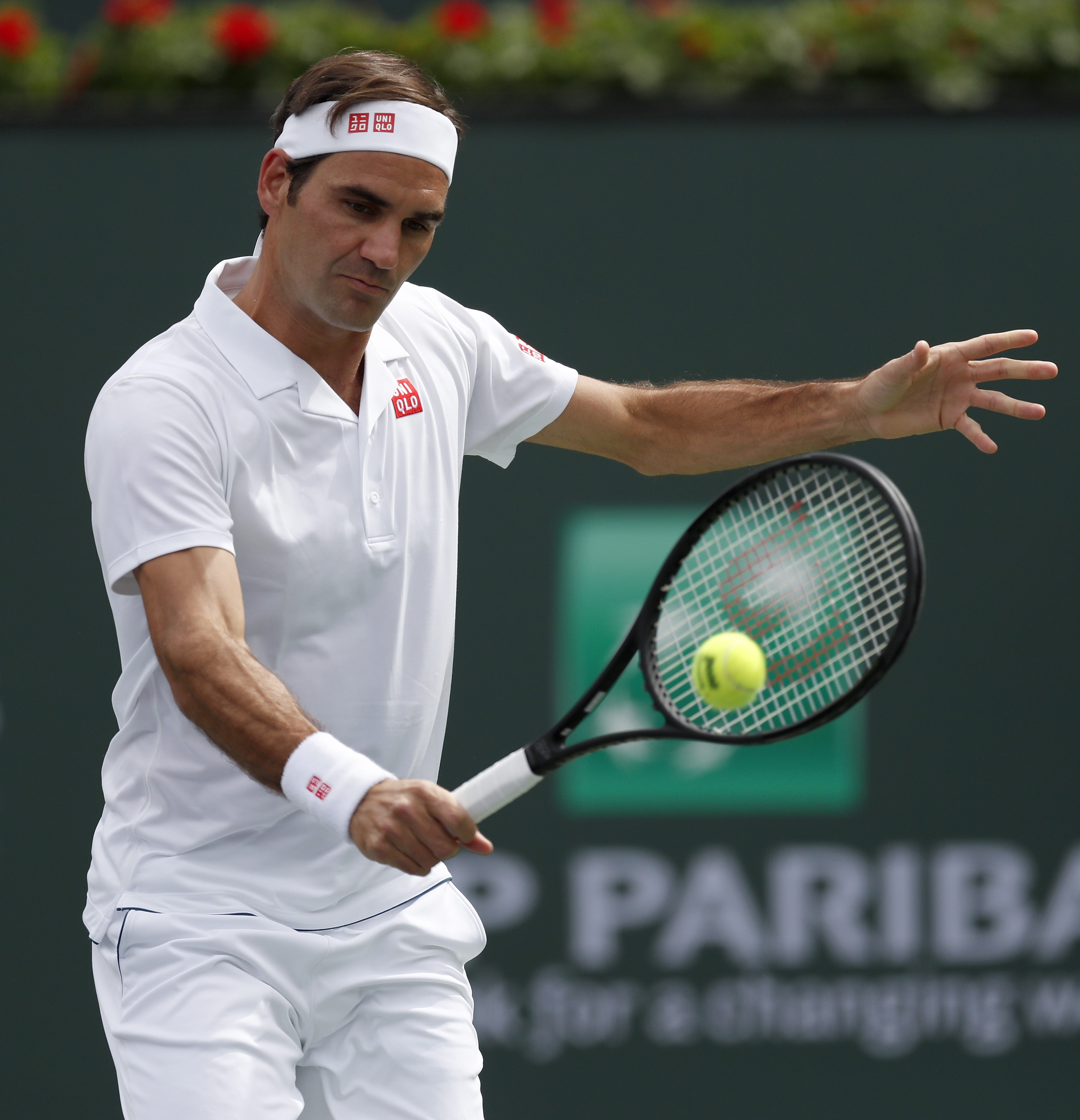 欧洲网球队血洗法国网球队,费德勒完成帽子戏法的简单介绍 欧洲网球队血洗法国网球队,费德勒完成帽子戏法的简单介绍