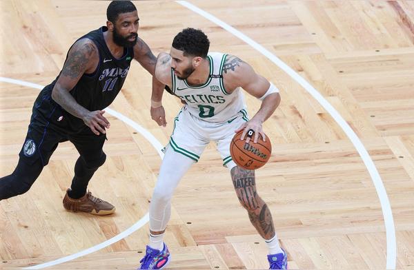 关于独行侠碾压凯尔特人,东契奇高光表现的信息 关于独行侠碾压凯尔特人,东契奇高光表现的信息