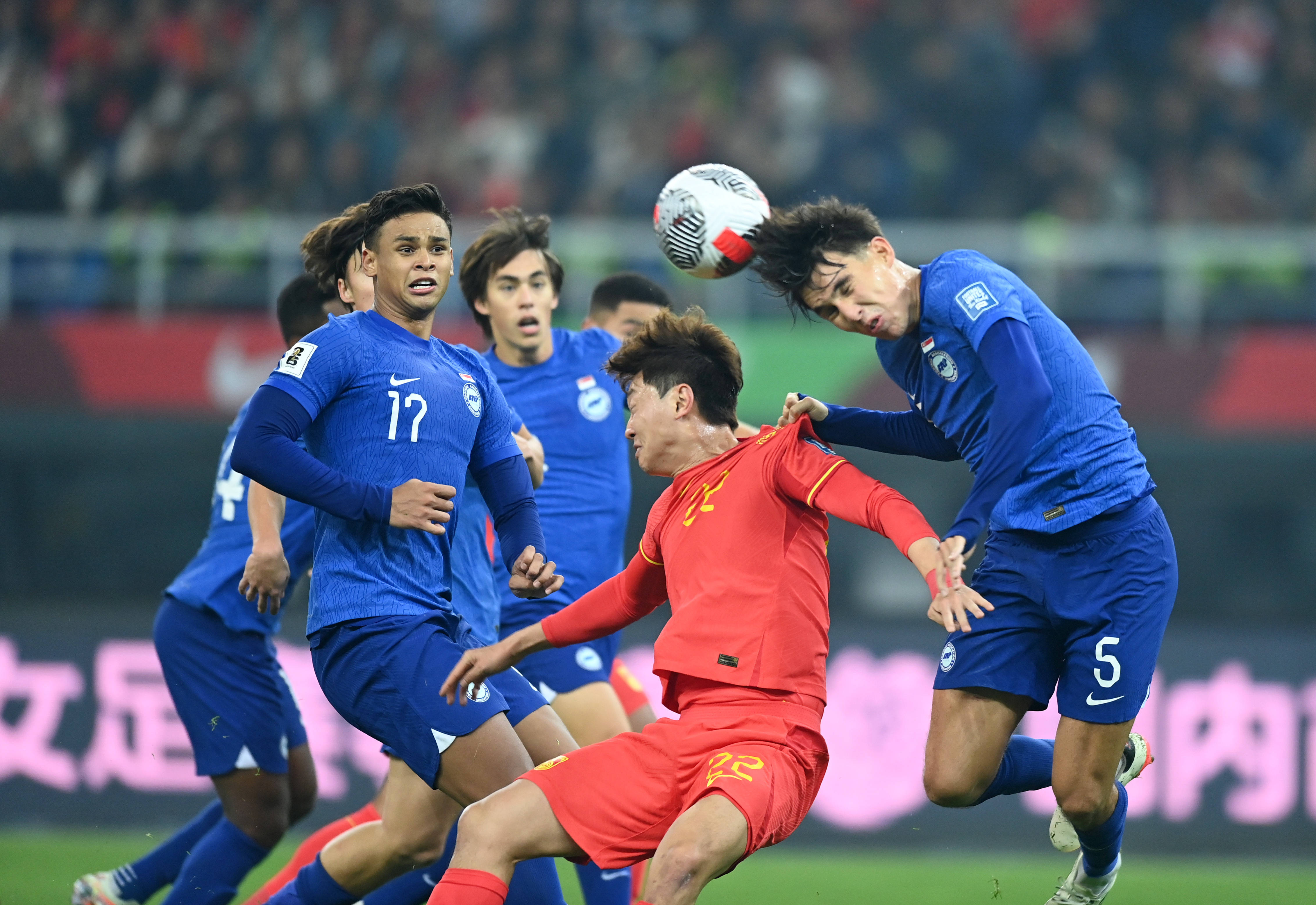 包含印尼队逆转印度队，安赛龙统治全场的词条