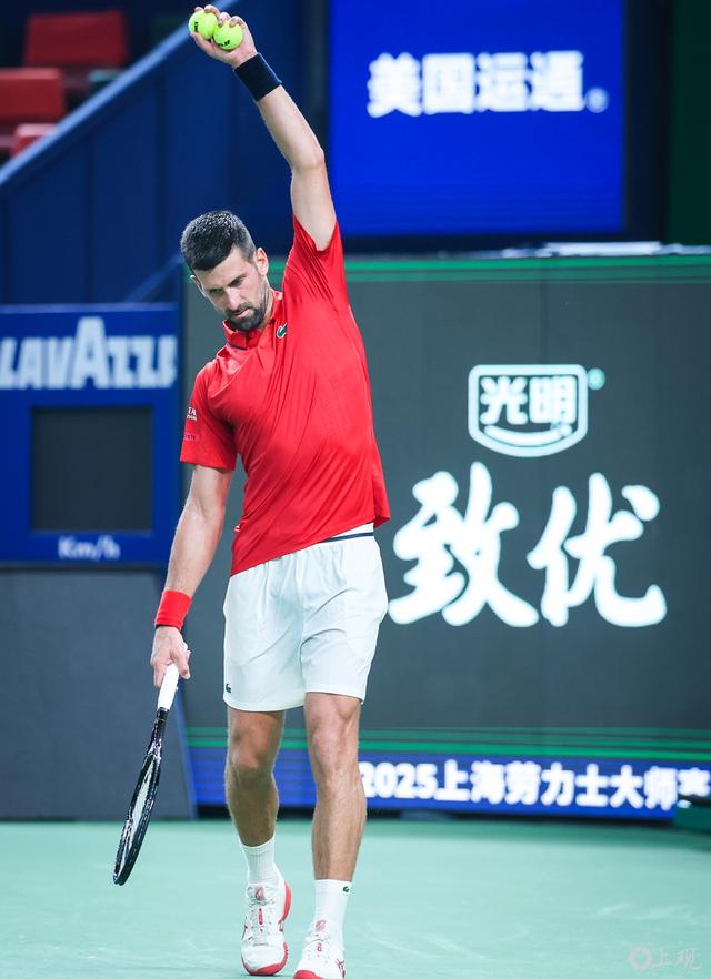 年终总决赛鏖战ATP总决赛，德约科维奇点燃赛场